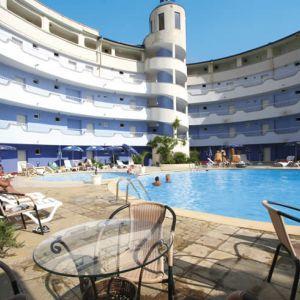 Atos Hotel Pantai Sunny Bagian luar foto